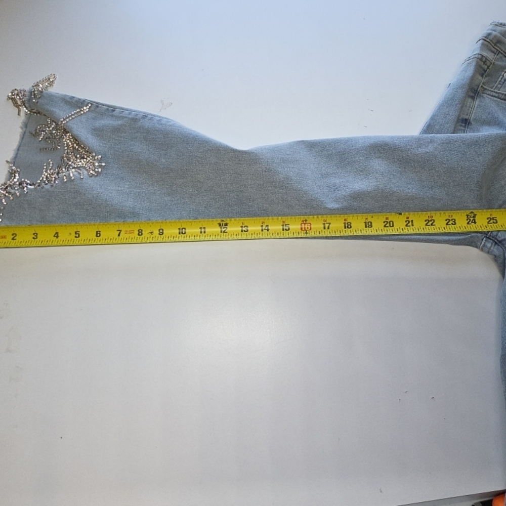 NWT Blue B Collection Rhinestone Fringe Denim Jeans Sz S Cropped High Rise - Picture 9 of 11